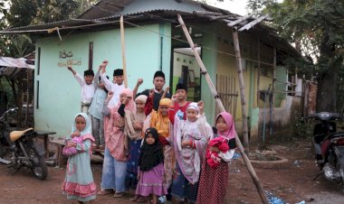 Mushola di Tepian Jalan Tol Lintas Provinsi