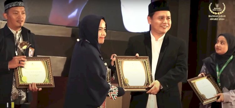 PPPA Daarul Qur'an Raih Penghargaan di Baznas Award Jawa Barat 2024