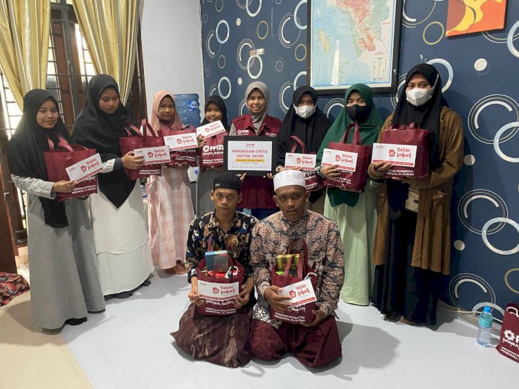 PPPA Daarul Qur'an Medan Bagikan 10 Paket Santunan Yatim Hebat