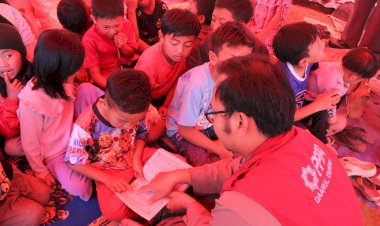 Membangun Kembali Semangat Mengaji Anak-Anak Korban Gempa Kertasari Kabupaten Bandung
