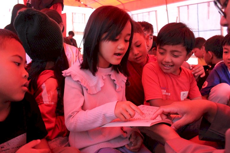 Membangun Kembali Semangat Mengaji Anak-Anak Korban Gempa Kertasari Kabupaten Bandung