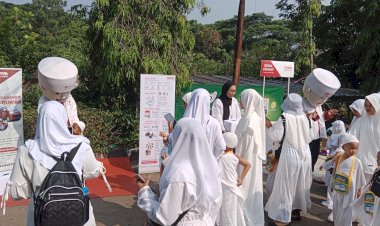 Semarak Manasik Haji Anak-Anak Paud di Serang