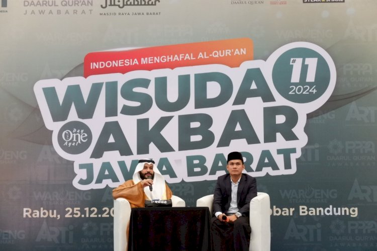 Roadshow Imam dan Wisuda Akbar di Bandung Bersama Syeikh Ausy
