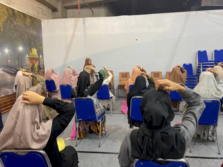 Quranic Mental Healing : Menjadi Perempuan Bahagia, Berdamai dengan Luka