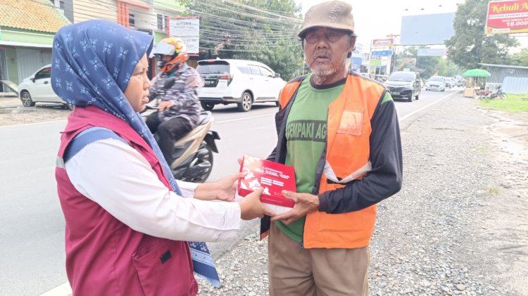 Berbagi Takjil di Bulan yang Penuh Berkah