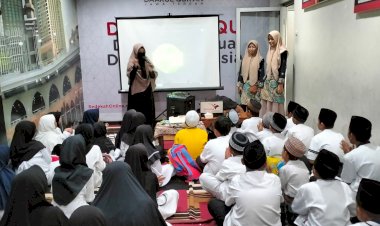 Santri TPQ Peringati Isra’ Mi’raj dengan Nonton Bareng Kisah Nabi