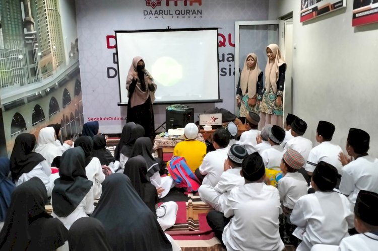 Santri TPQ Peringati Isra’ Mi’raj dengan Nonton Bareng Kisah Nabi