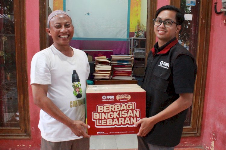 PPPA Daarul Qur’an Jawa Tengah Salurkan Bingkisan Senyum Lebaran untuk Guru Ngaji