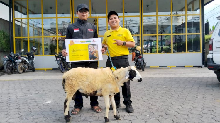 Sinergi Qurban bersama Waroeng Group Indonesia