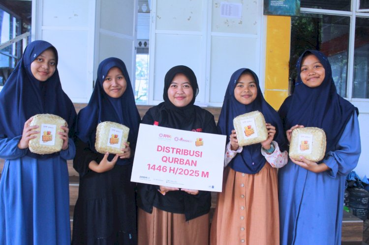 Semarak Qurban di Pesantren Daarul Mansur Wanayasa