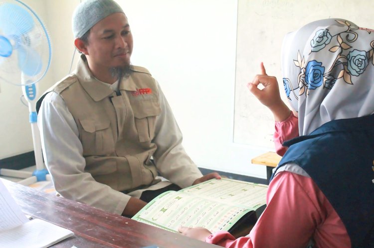 Mushaf Isyarat untuk Santri Komunitas Tuli Muslim Magelang