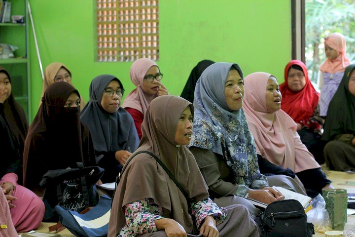 Menjaga Komitmen Belajar Bersama Guru Al-Qur’an Merapi