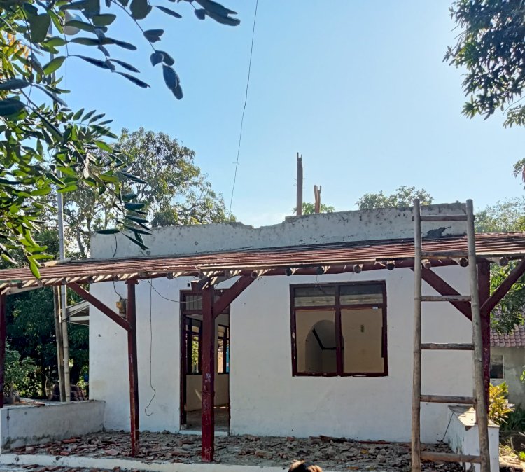 Renovasi Mushola Tua yang Penuh Sejarah