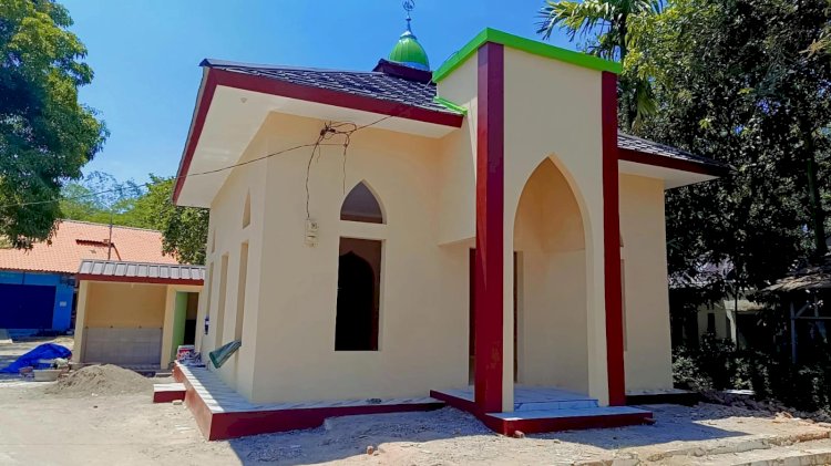 Renovasi Mushola Tua yang Penuh Sejarah