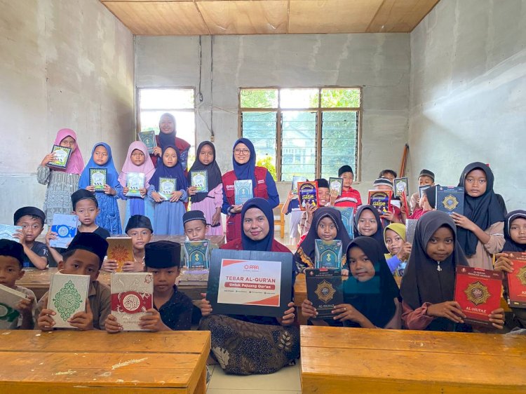 PPPA Daarul Qur’an Medan Salurkan Wakaf Al-Qur’an ke Desa Ujung Bandar