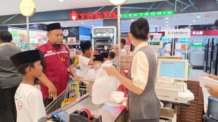 Spesial HUT  Yogya Junction : Berbagi Bingkisan untuk Santri Yatim/Piatu