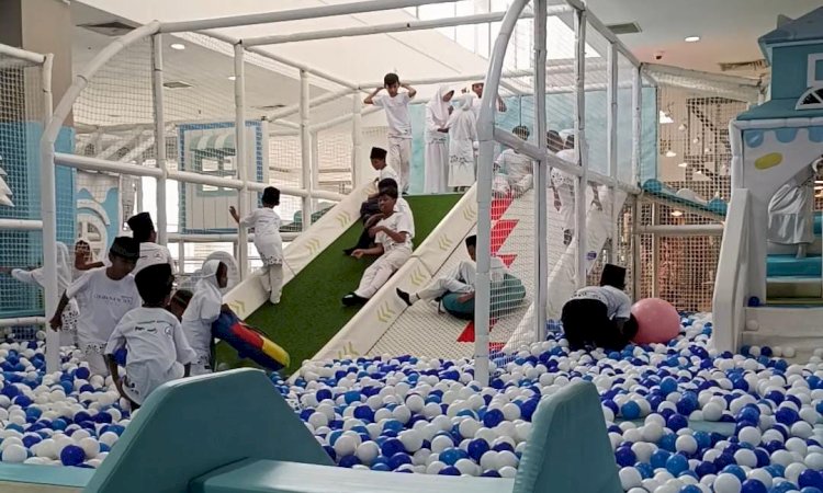 Spesial HUT  Yogya Junction : Berbagi Bingkisan untuk Santri Yatim/Piatu