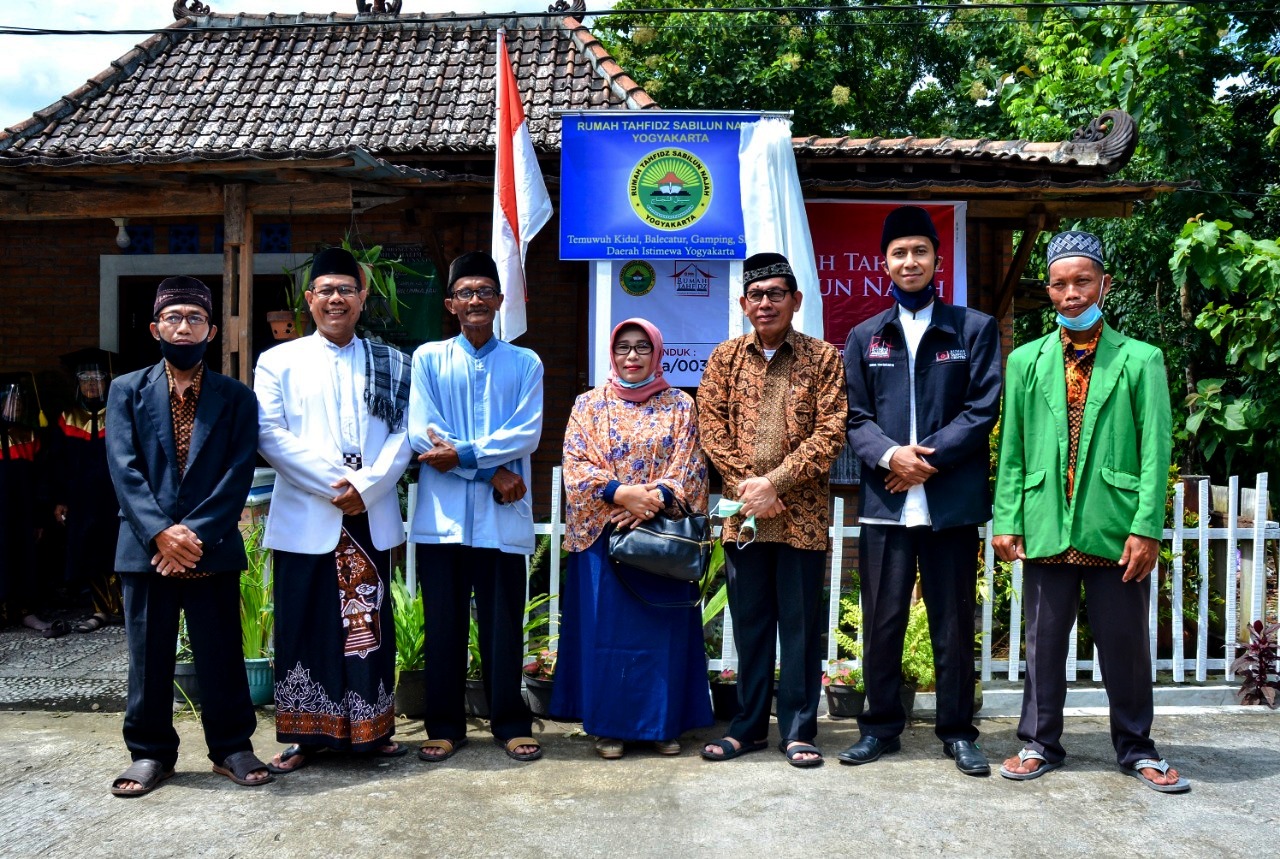 Rumah Tahfidz Sabilunnajah, Ikhtiar Menemani Usia Senja