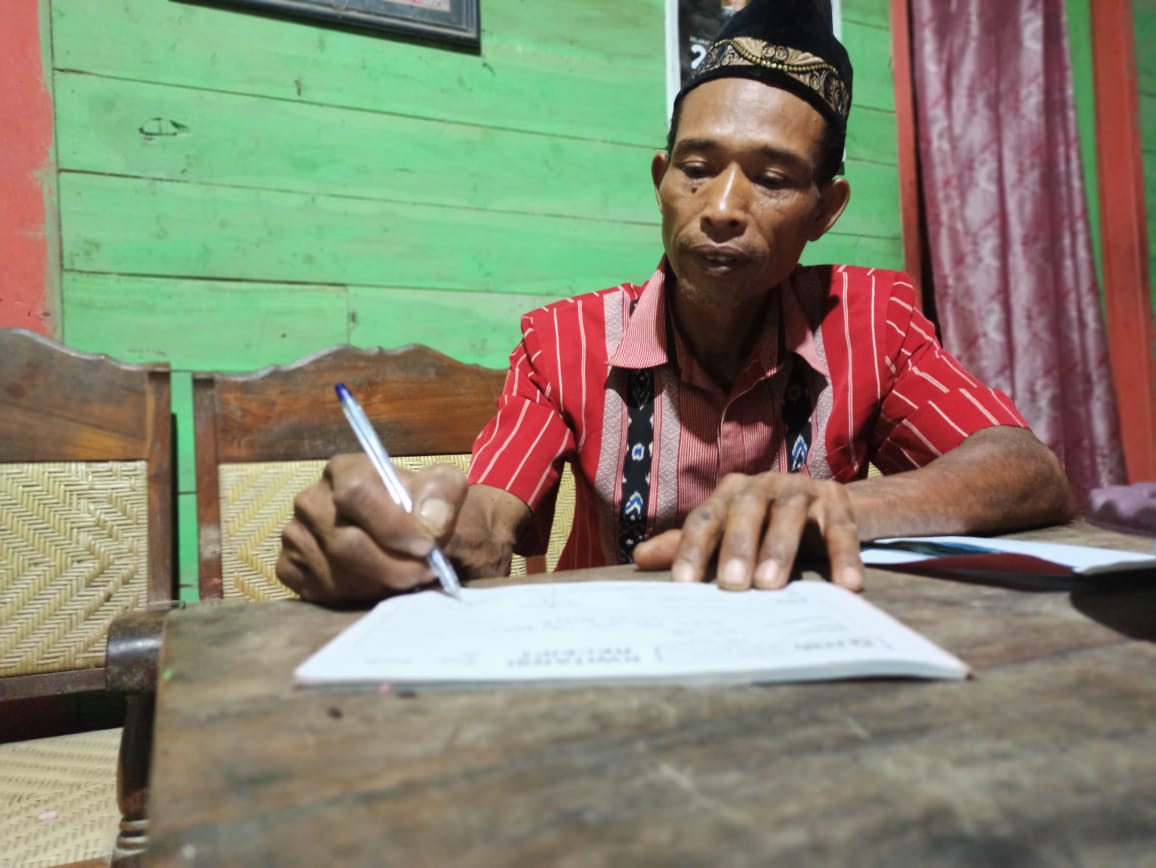 Siang Bertani, Petang Mengajar Ngaji