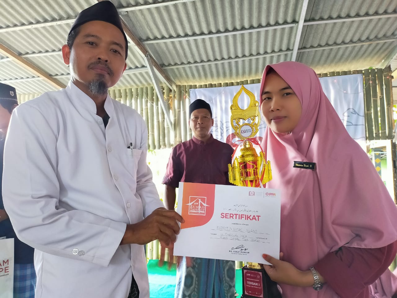 Sempat Tak Dapat Izin Mondok, Kini Nisa Buktikan Tekadnya untuk Menghafal Qurâ€™an