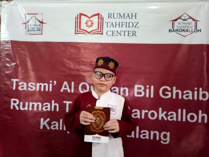 Semangat Alvino Menghafal dalam Keterbatasan