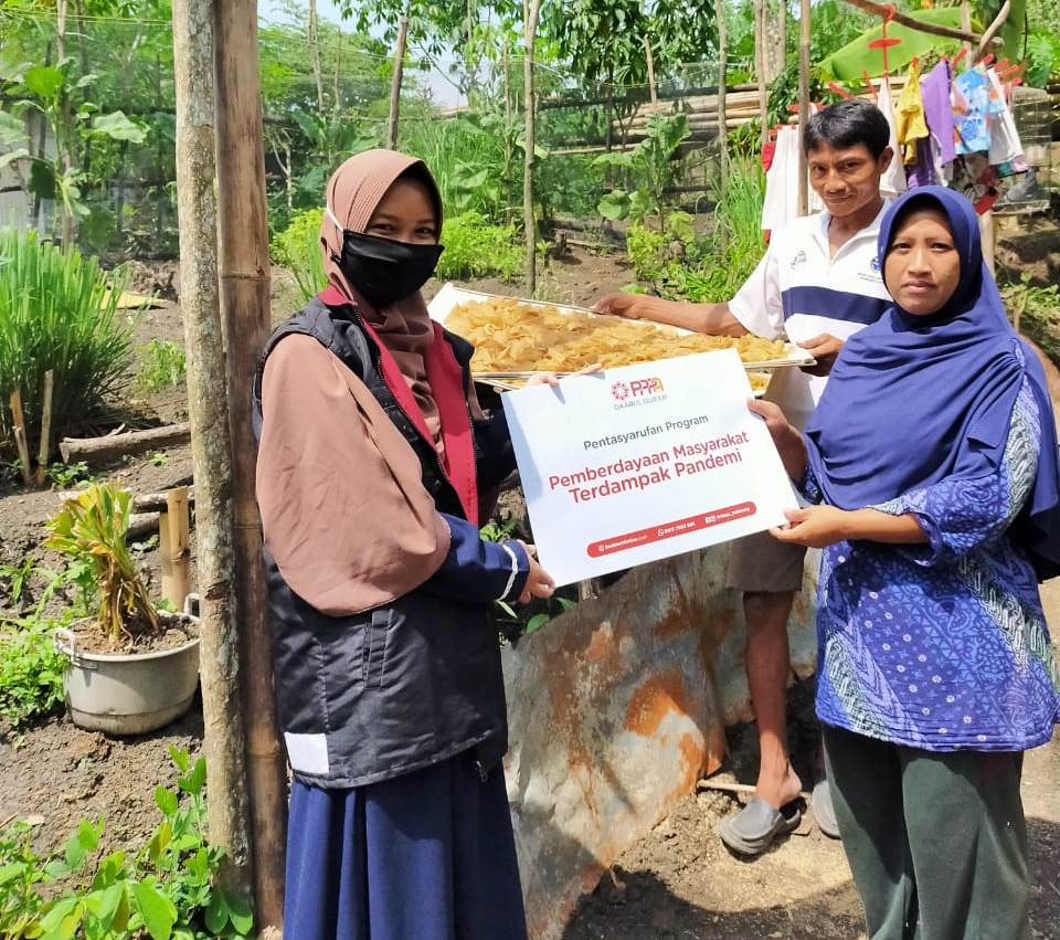 Dampingi Wirausaha Kecil Berjuang di Tengah Pandemi