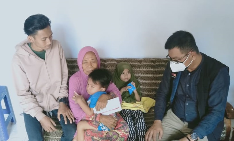 4 Anak Jadi Yatim Piatu Setelah Ayah dan Ibu Wafat Karena Covid-19