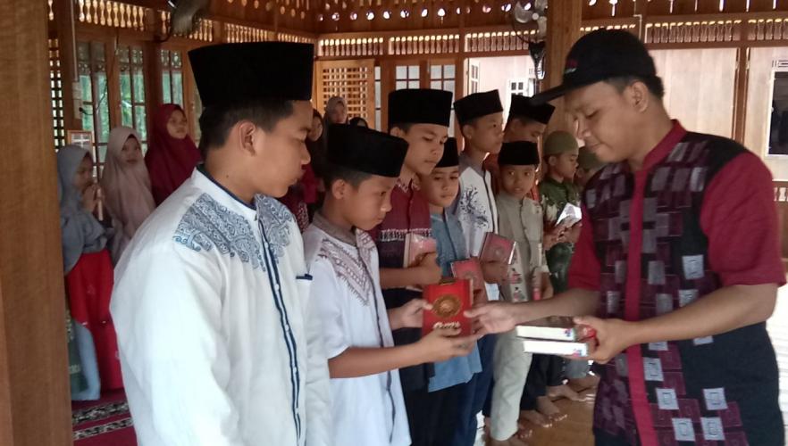 Qur'an Hafalan untuk Anak-anak Palembang