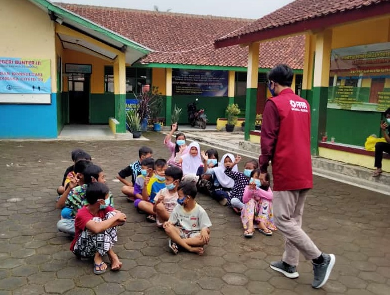 Trauma Healing, Ikhtiar Pulihkan Kondisi Anak di Pengungsian