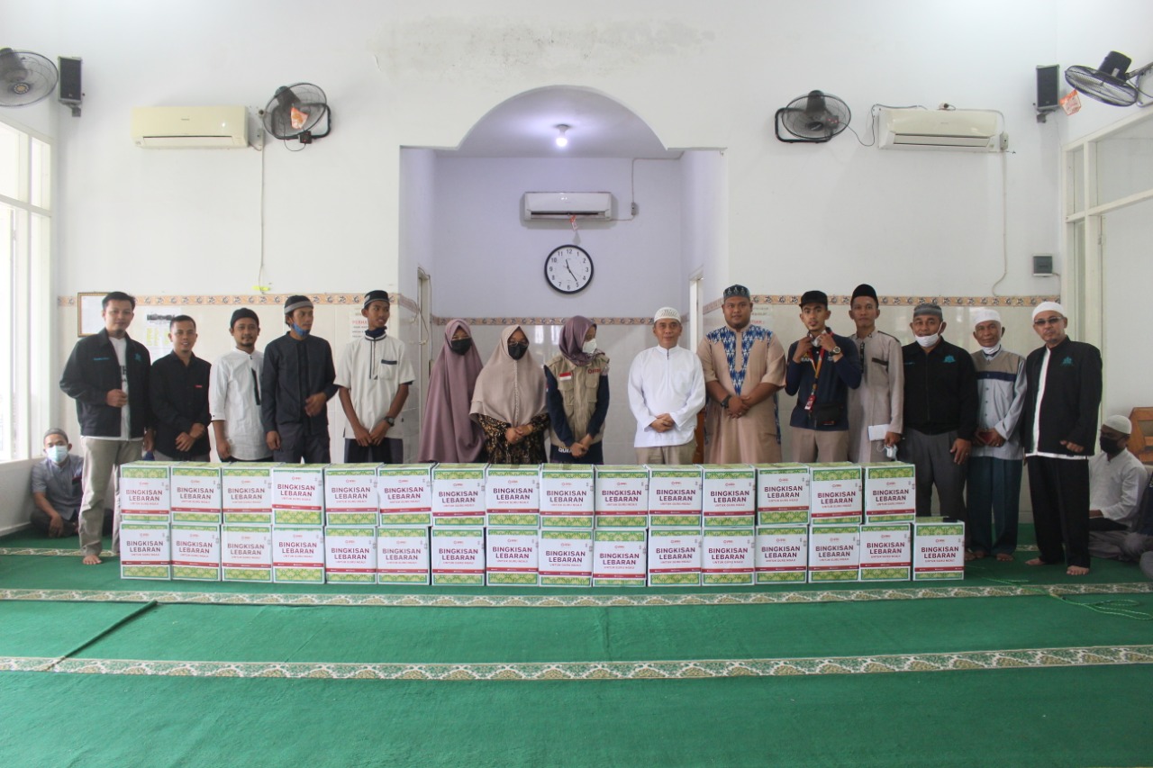 PPPA Daarul Qur'an Palembang Distribusikan Bingkisan Senyum Lebaran di Sulsel