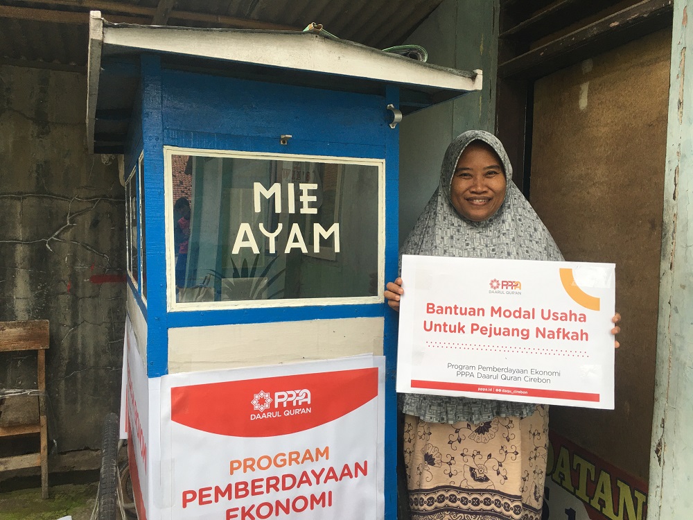 Bantuan Modal Usaha untuk Bu Gina, Penjual Mie Ayam yang Terdampak Pandemi Covid-19