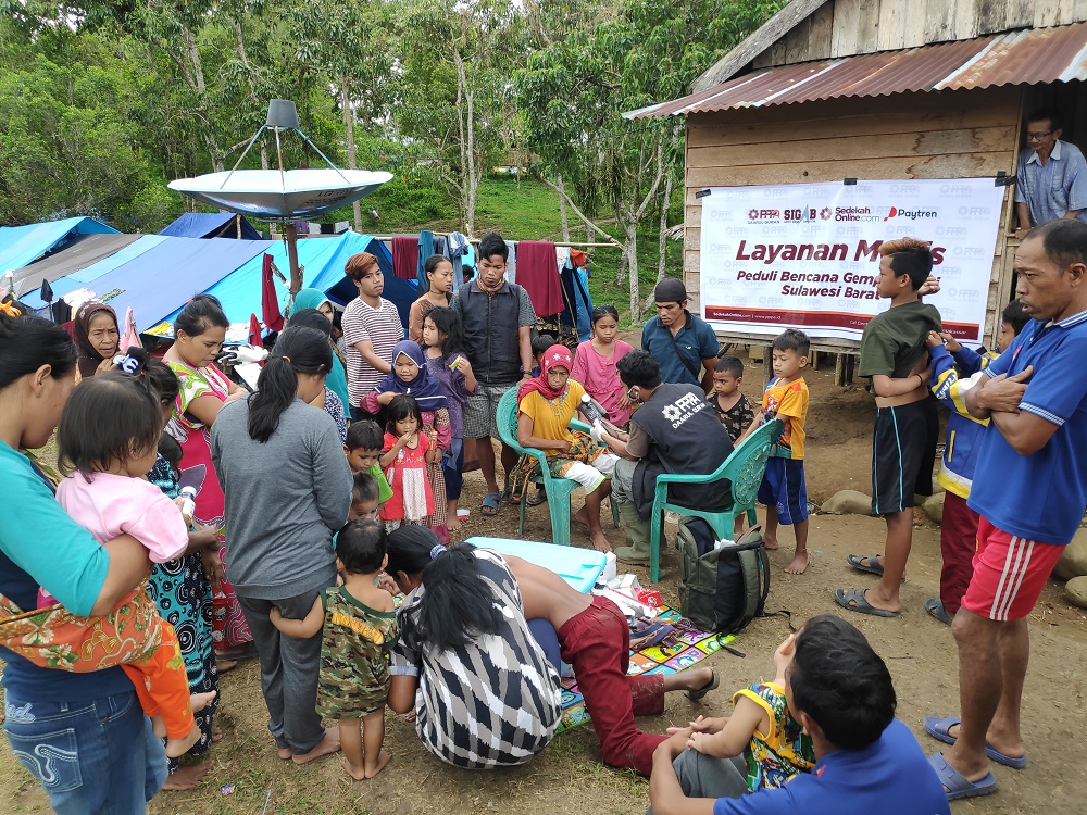 Gerilya Tim Medis Sigab PPPA Daarul Qurâ€™an Makassar di Sulawesi Barat