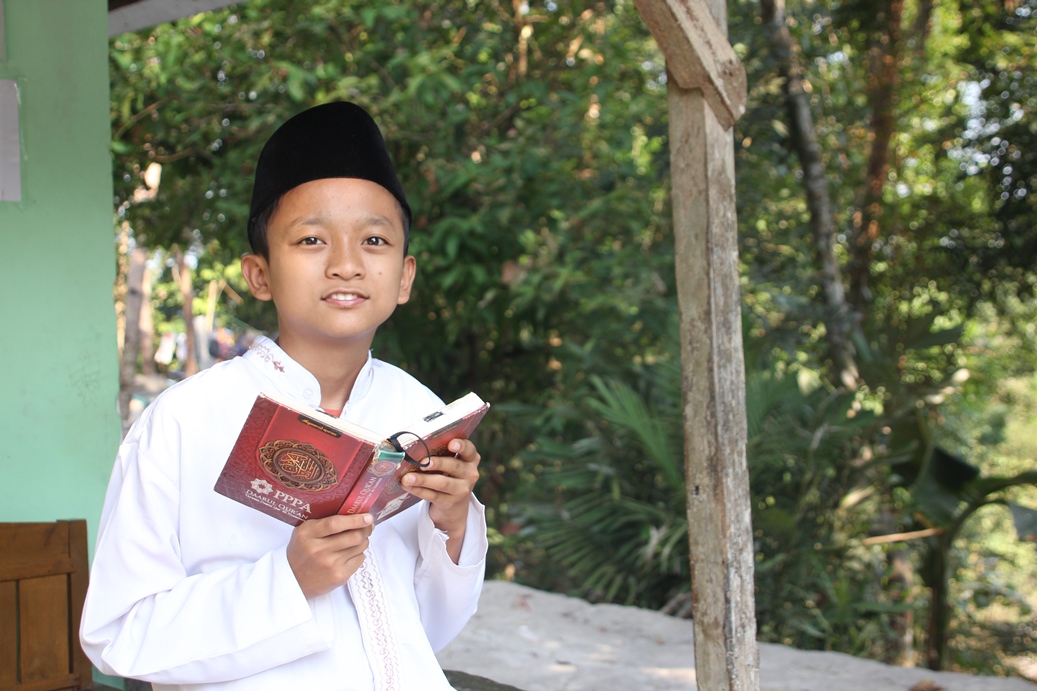 Kebahagiaan Febri, Santri Nurul Qurâ€™an Patuk Dapat Lanjutkan Sekolah