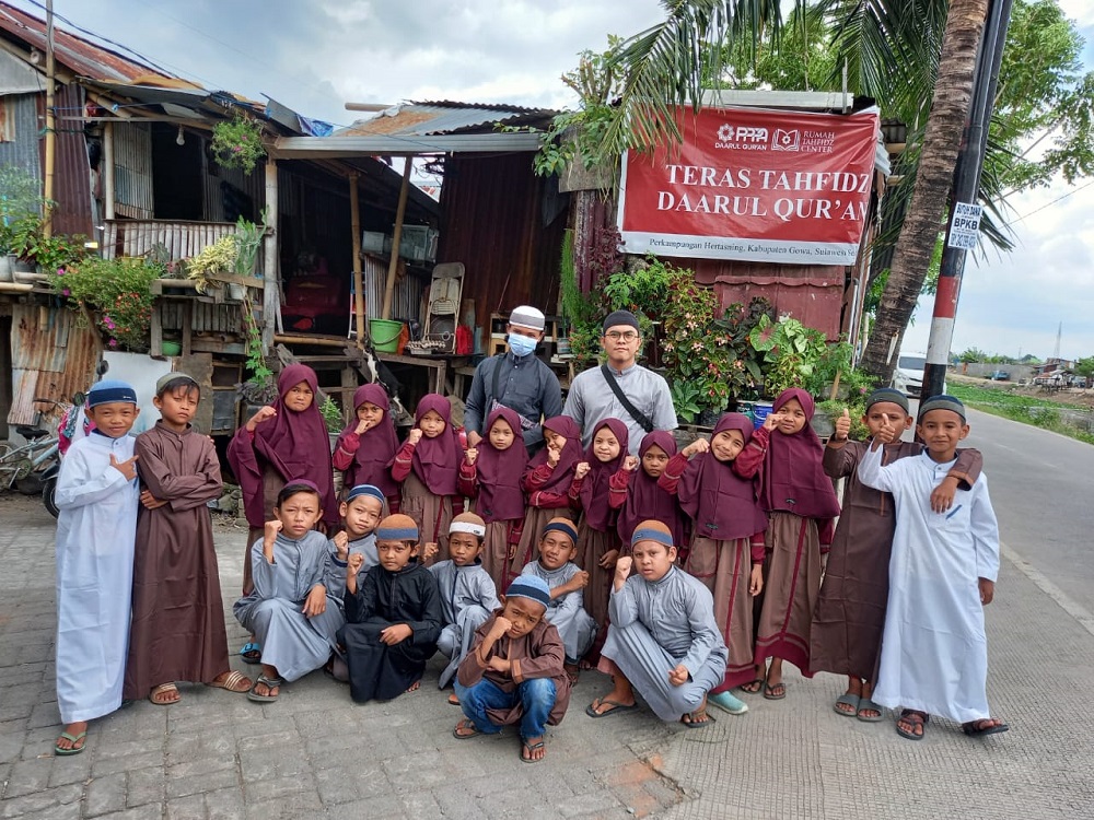 Semangat Santri Teras Tahfidz PPPA Daarul Qurâ€™an Makassar