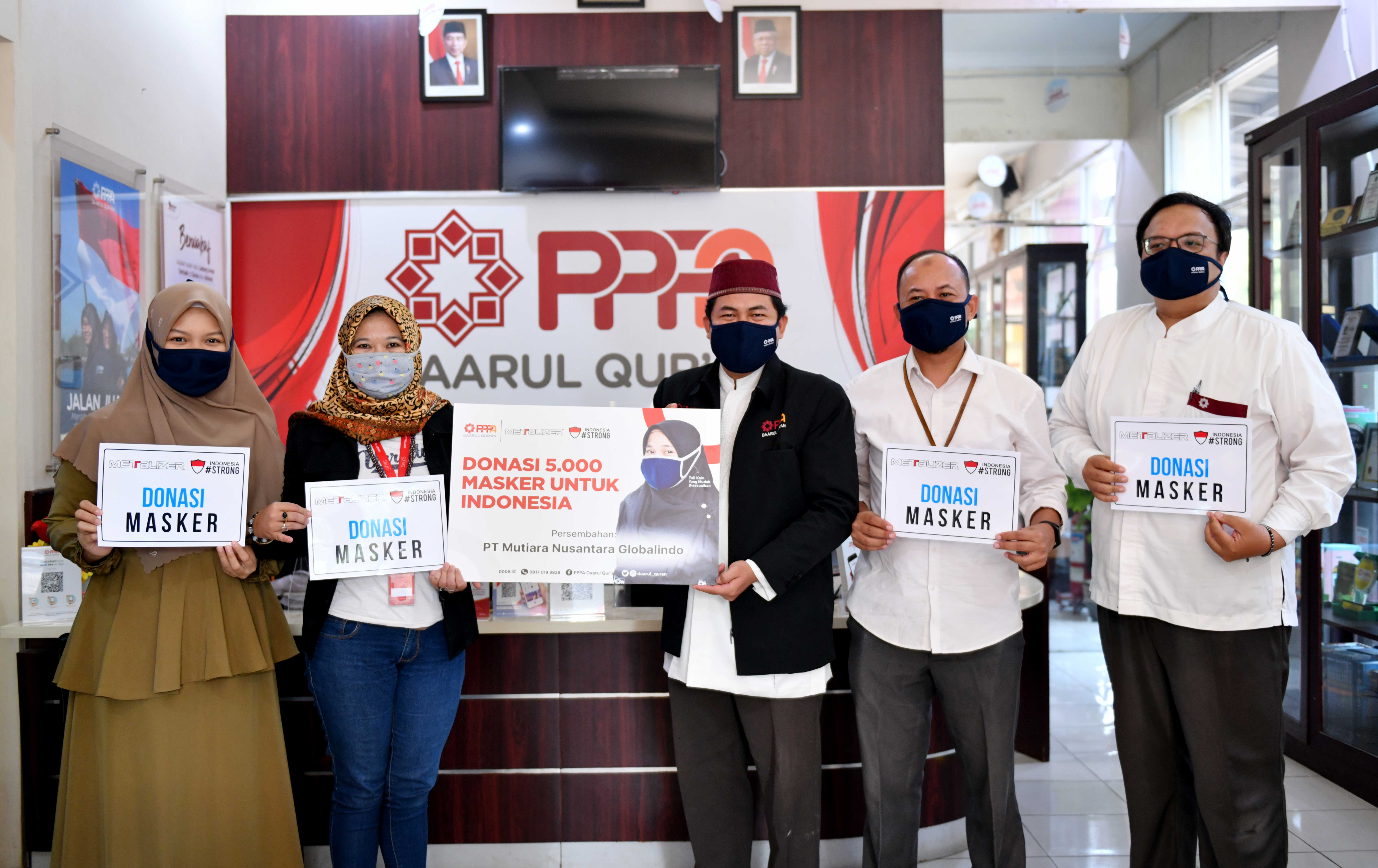 PPPA Daarul Qur'an Terima 5.000 Masker dari Metalizer