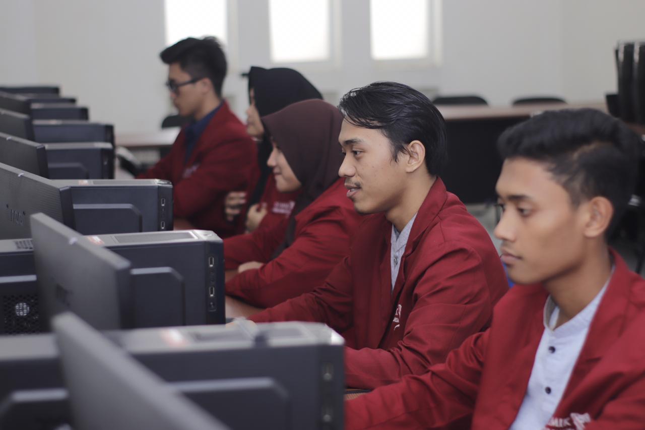 Sebanyak 715 Pelajar Ikuti Olimpiade Matematika dan Programing STMIK Antar Bangsa