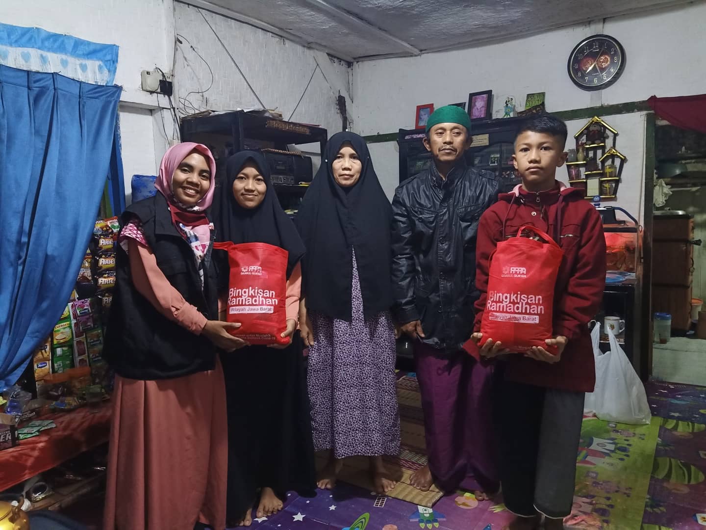 Kakak Beradik Ini Berjuang Menghafal Al-Qurâ€™an di Tengah Pandemi