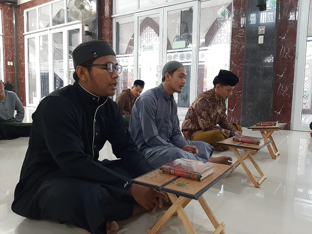 Masya Allah, Empat Sekawan Ini Kompak Khatamkan Qur'an