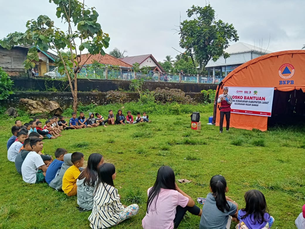 Aksi Mobile Qurâ€™an Bersama Anak-anak Korban Kebakaran Lahat