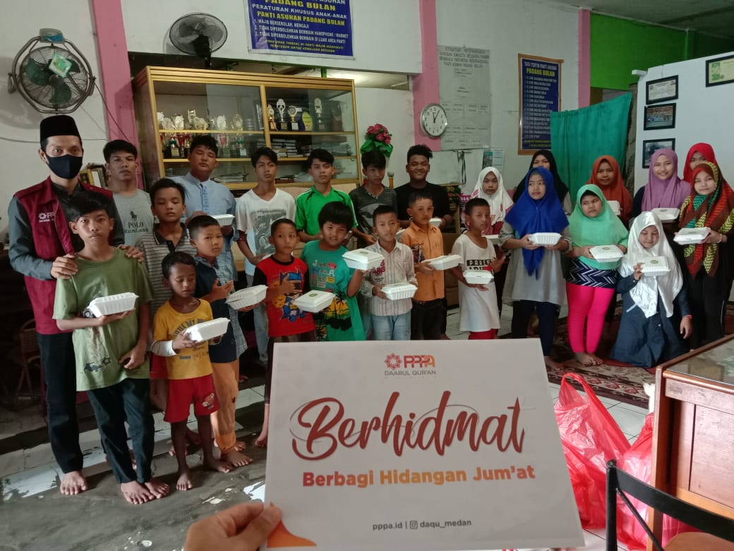 Jumat Berkah dengan Berhidmat