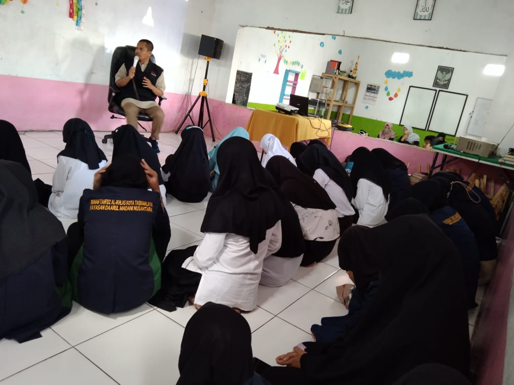 Berbisnis Burung Kicau untuk Rumah Tahfidz