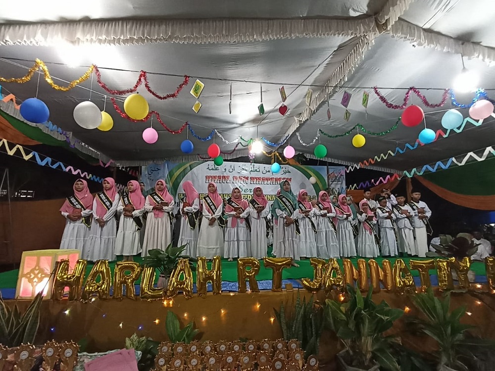 Rumah Tahfidz Jannati Gelar Wisuda Tahfidz dan Harlah