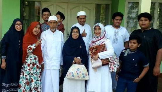 Belajar di Qur'an Call, Nenek Ini Hafal 30 Juz