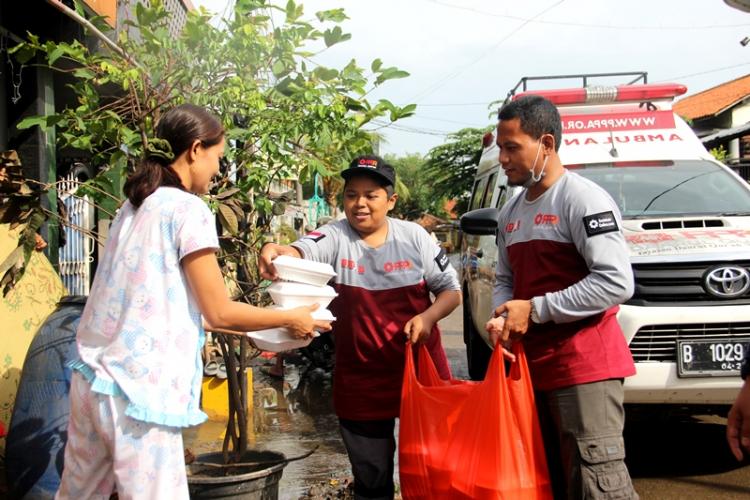 SIGAB PPPA Daarul Qur'an Tembus Lokasi Terisolir Banjir