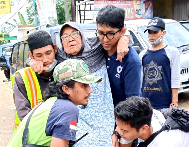 Nenek 84 Tahun Terjebak Banjir Selama Dua Hari