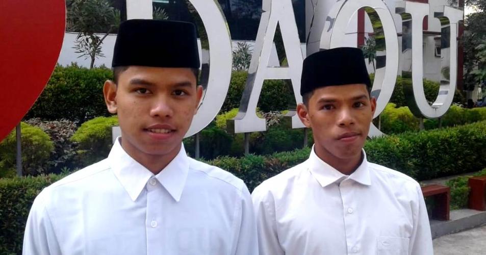 Saudara Kembar Hafizh Qur'an 30 Juz