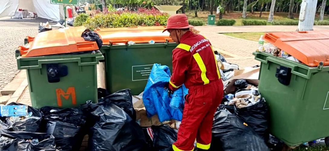 Cinta Kebersihan, Tim Kasih Turut Serta Dalam Reuni Akbar 212