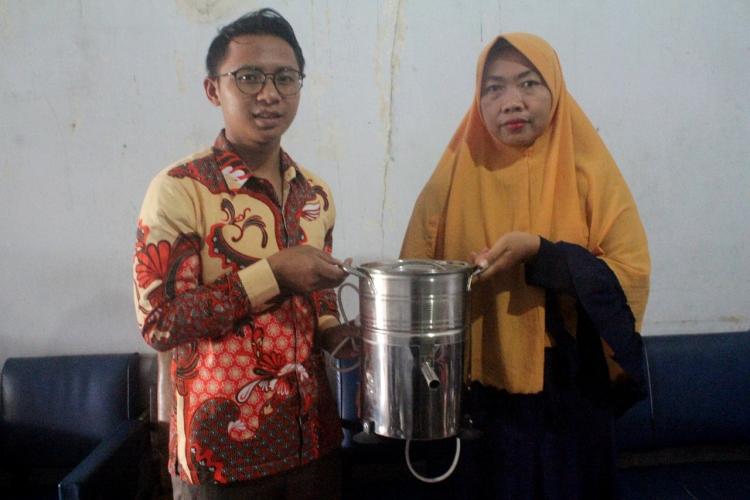 Kisah Hijrah Penjual Bawang Goreng