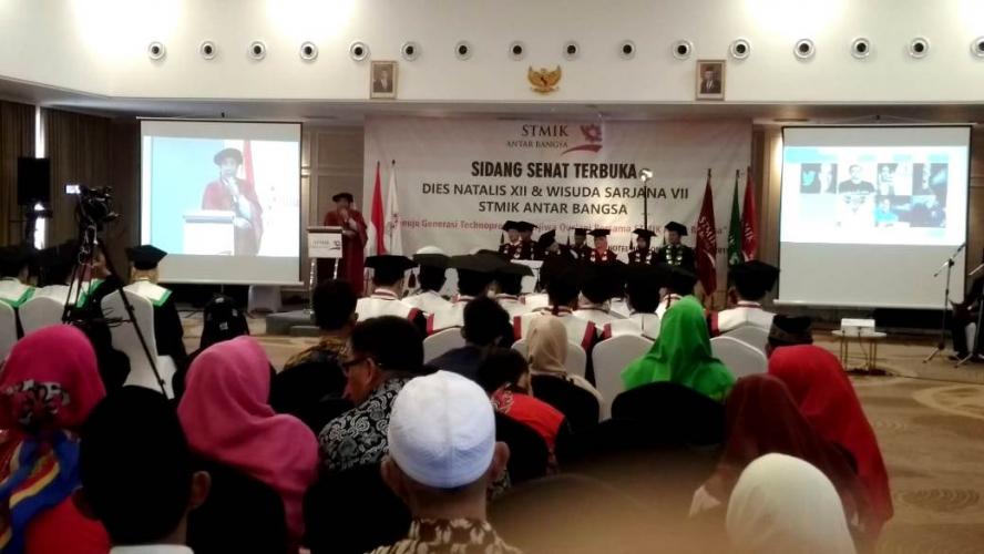 Tak Hanya Ahli IT, Wisudawan STMIK Antar Bangsa Berjiwa Qur'ani