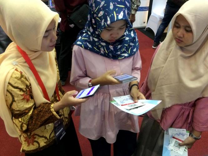 Peserta Sharia Investment Week 2019 Ikut Wakaf di Daqu